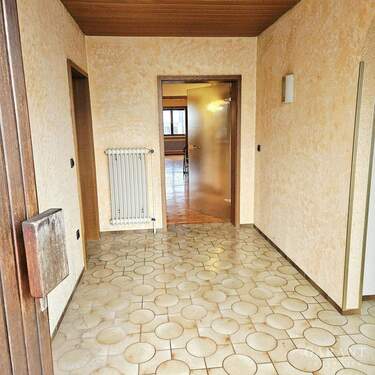 Eingangsbereich/Flur - 4 Zimmer Bungalow in Neuburg am Rhein