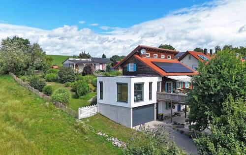 Gesamtansicht - 6 Zimmer Einfamilienhaus zum Kaufen in Niederviehbach / Oberviehbach