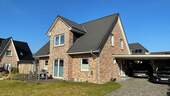 Haus mit Carport - 