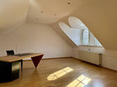 Wohnraum mit Gaube - 