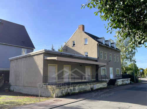 Straßenansicht - Wohn- u. Gewerbeobjekt mit Entwicklungspotenzial
