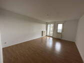 Wohnzimmer - 2 Zimmer Etagenwohnung zur Miete in Remscheid
