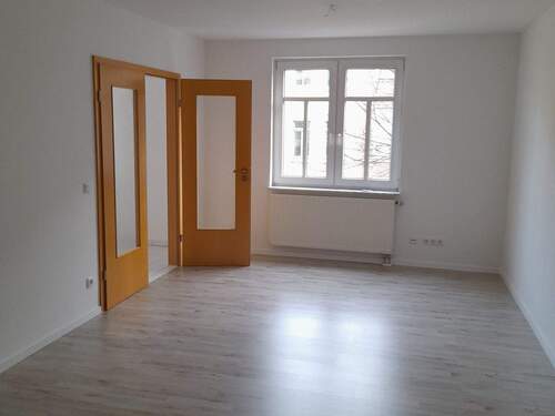 Zimmer 3 - 