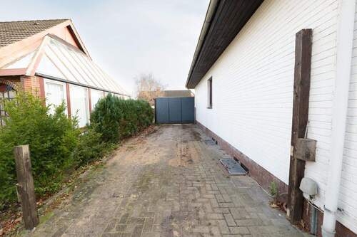 Eingang - 4 Zimmer Einfamilienhaus in Cadenberge