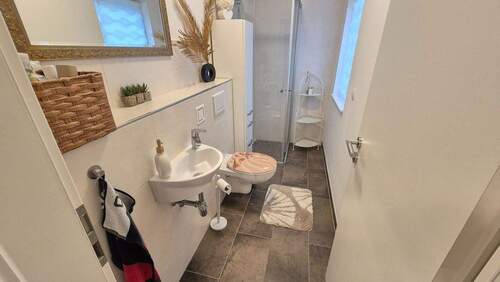 EG Duschbad - 6 Zimmer Einfamilienhaus in Bad Kissingen