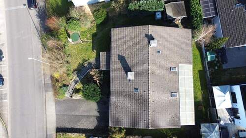 Vogelperspektive - 5 Zimmer Mehrfamilienhaus, Wohnhaus in Leverkusen