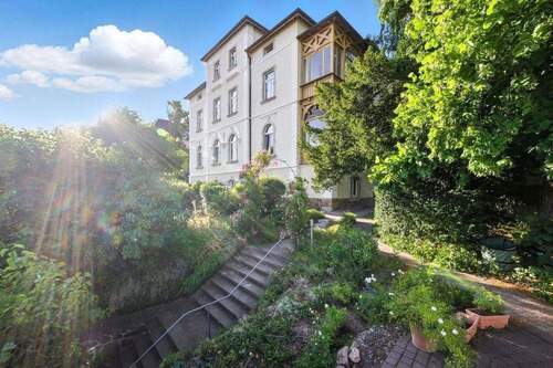 Hausansicht - 2 Zimmer Etagenwohnung zur Miete in Radebeul