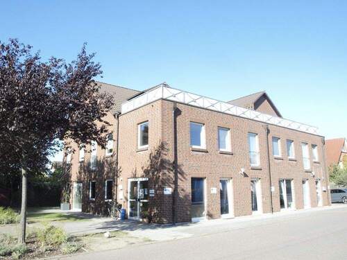 Außenansicht - * PraxisBürofläche in Häcklingen *