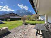 Terrasse mit Bergpanorama - 