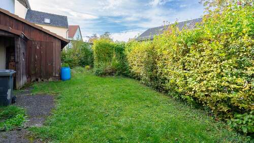 Garten mit Schuppen - 