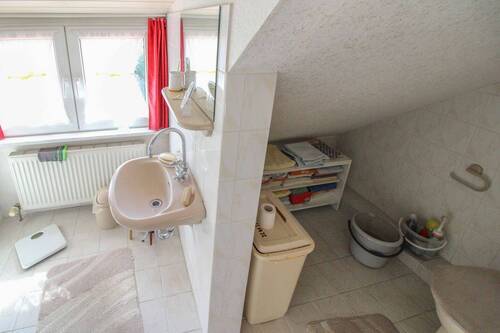 Badezimmer vom 4. Zimmer im DG - 