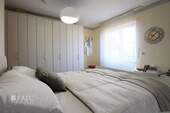 Schlafzimmer - Etagenwohnung mit 103,00 m² in Hattersheim zum Kaufen
