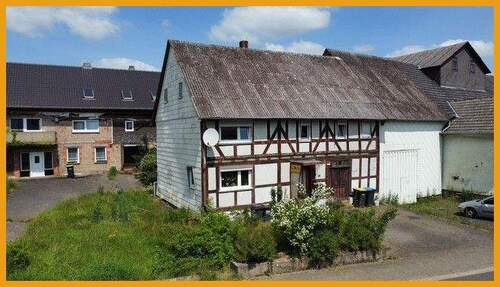 Außenansicht - GEMÜTLICHES FACHWERKHAUS MIT KLEINEM GARTEN! KEINE KÄUFERPROVISION!