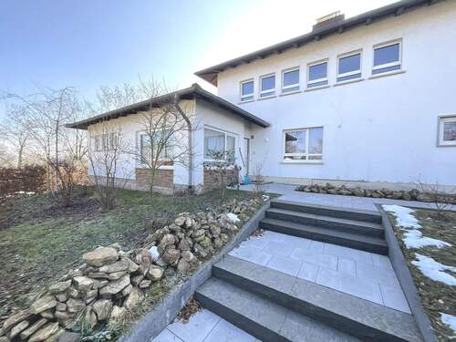 Eingang - 6 Zimmer Mehrfamilienhaus, Wohnhaus in Eschwege