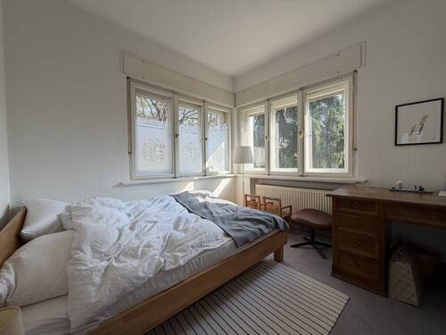 Gäste-/Arbeitszimmer auf Hauptebene - 