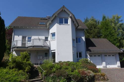 1 - ***Traumhafte Lage! Wohnhaus mit ELW und einem Grundstück mit fast 14.000 m², nicht nur für Naturliebhaber, in Mossautal***