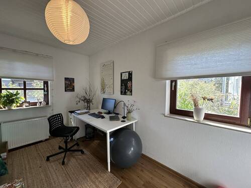 Kind 2/Büro - 