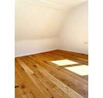 +++GROßES ZUHAUSE AUF DREI EBENEN IN RUHIGER LAGE IN WEIHERHOF+++ - Zirndorf