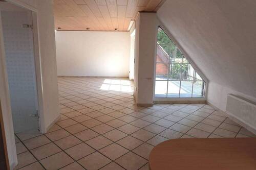 Wohn-/Esszimmer - Etagenwohnung mit 90,00 m² in Lingen (Ems) zur Miete