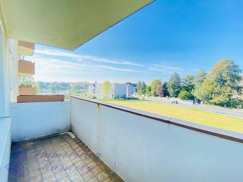 Balkon - 2 Zimmer Etagenwohnung zur Miete in Essen / Freisenbruch