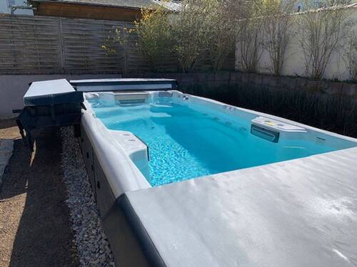 Ansicht Swim-Spa - Reihenendhaus mit 115,00 m² in Waldbüttelbrunn zum Kaufen