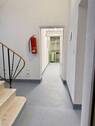 Treppenhaus / Kellereingang - 