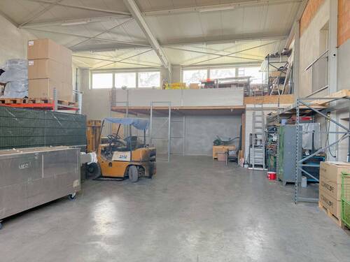 Lagerhalle - 