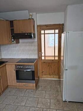 Küche u. Tür zum Wohnzimmer - 