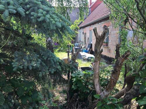 Rückseite vom sanierten Haus - Mehrfamilienhaus, Wohnhaus mit 130,00 m&sup2; in Friesack zum Kaufen