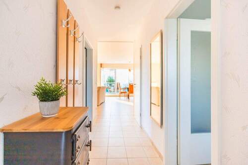 Eingangsbereich - 2 Zimmer Etagenwohnung zum Kaufen in Breege / Juliusruh