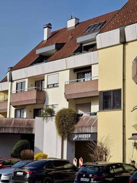 Balkon oben links - 1,5 - Zi Eigentumswohnung im Zentrum von Wyhlen mit zwei Balkons