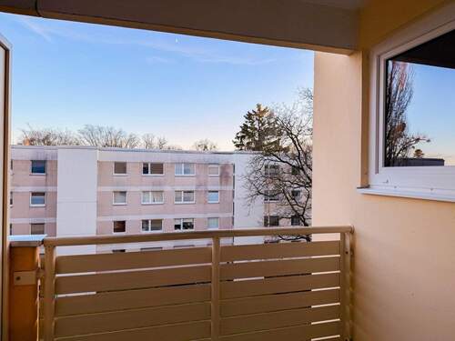 Loggio - Gepflegtes und vermietetes 1-Zi.-Apartment zum Innenhof in gut angebundener Lage