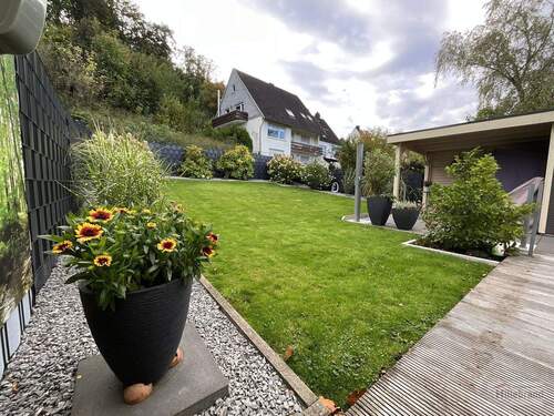 Gartenanlage - Einfamilienhaus mit 151,00 m&sup2; in Brilon zum Kaufen