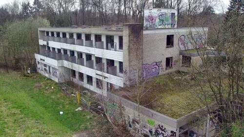 Hausansicht Kurhaus - Ehemaliges Kurhaus und Badehaus in Bünde - Randringhausen !