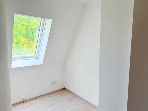 Zimmer 2 Dachboden.jpeg - 