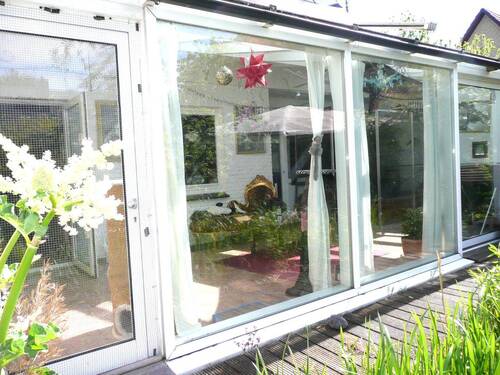und aus der Gartenansicht - 