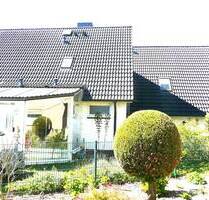 25485 Hemdingen Einfamilienhaus mit Anbau 2. Wohnung alternativ Arbeiten - Büro möglich , Wintergarten , Carport und Gartenteich , 30 `er Zone .