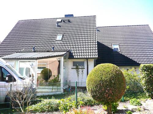 aus der Perspktive gesehen - 6 Zimmer Einfamilienhaus in Hemdingen