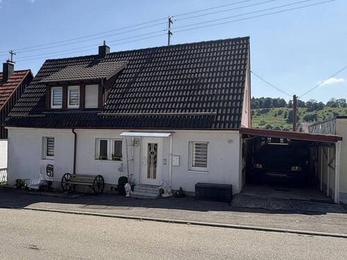 Außenansicht - Charmantes Einfamilienhaus in Onstmettingen