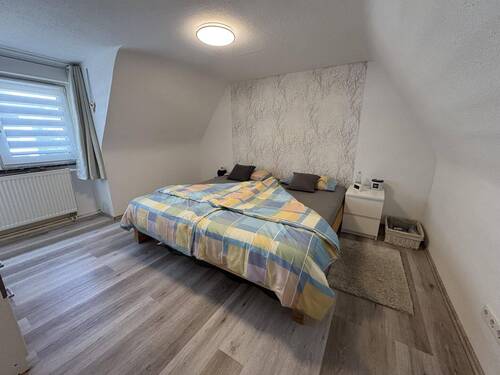 Schlafzimmer DG - 