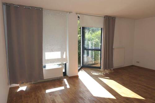lichtdurchfluteter Wohnbereich - 