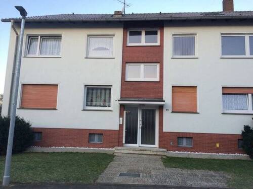 Straßenansicht - 2-Zimmer-Wohnung mit Balkon in ruhiger und zentraler Lage von Kirchlengern