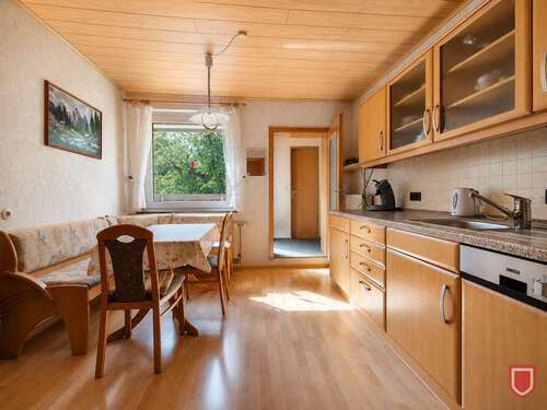 Küche - Mehrfamilienhaus, Wohnhaus mit 220,00 m&sup2; in Calden zum Kaufen