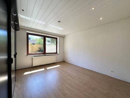 Zimmer 2 - 