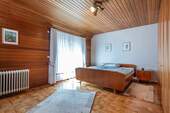 Zimmer mit Loggia im DG - 