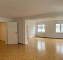 Schöne und großzügige 3,5 Zimmer-Wohnung im Herzen von Freudenstadt
