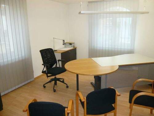 Besprechungszimmer 1 - 