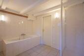 Bad im Keller - 