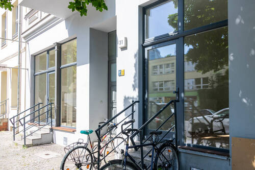 Eingang - Gewerbeobjekt (Büro, Produktion, Verkauf) in Berlin zum Kaufen