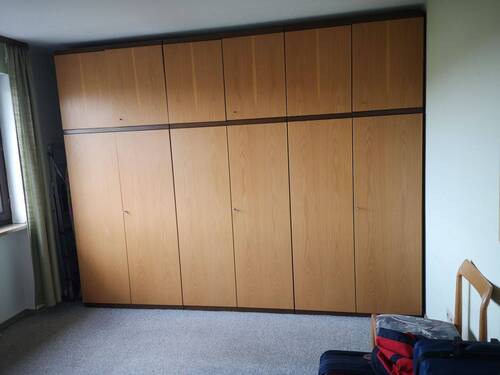 Schlafzimmer mit 3 m Schrank.jpg - 